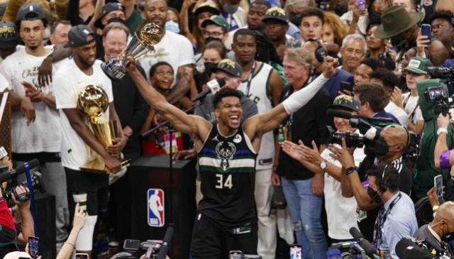 1634634255315040924.jpg 世界杯正版下载安装-【观察】NBA揭幕日6大看点 杜兰特欲带队复仇雄鹿